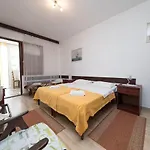 Biserka * Crikvenica