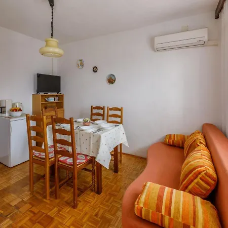 Biserka Apartment