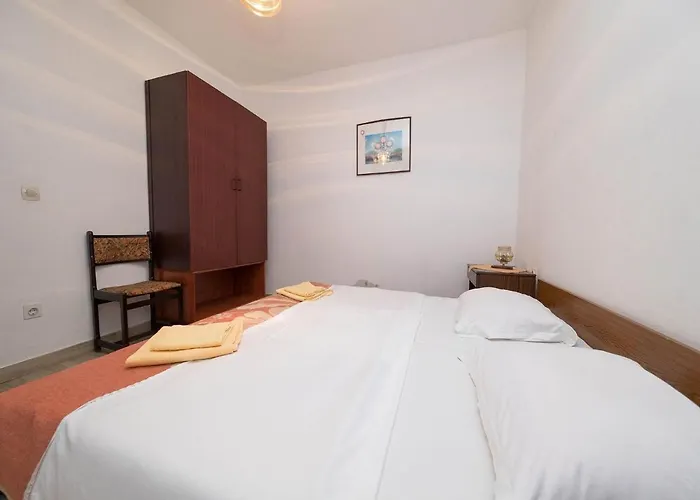 Apartman Biserka *