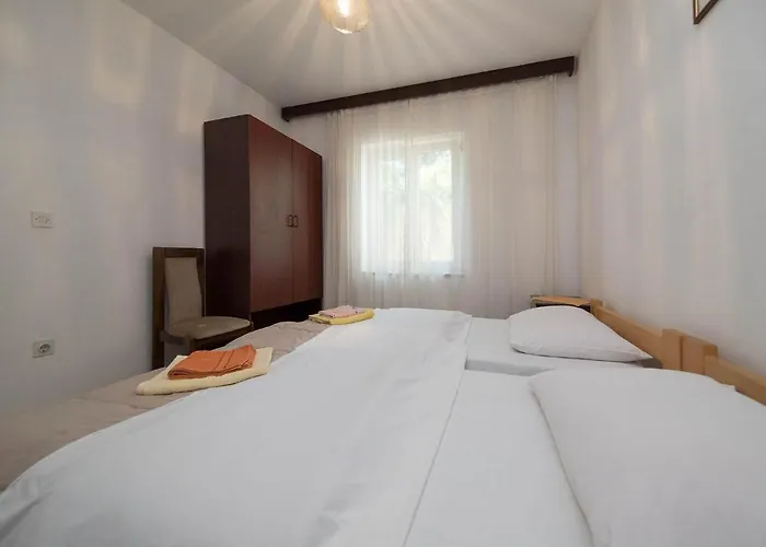 Biserka Appartement *